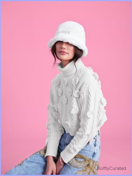 Faux Fur Bride Bucket Hat for Bachelorette Party main image 6